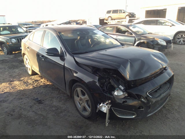 Volvo S60 T5 2013 YV1612FS9D2203372 zdjęcie główne