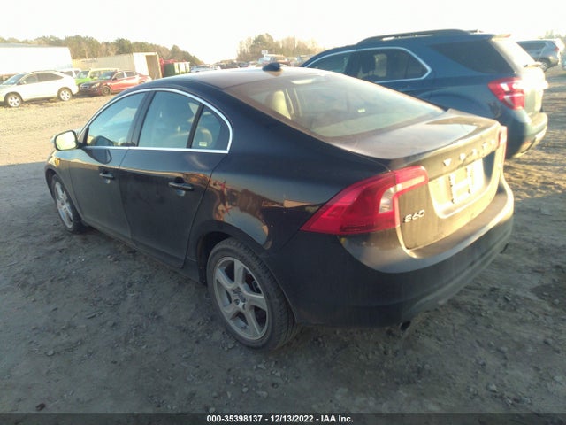 Volvo S60 T5 2013 YV1612FS9D2203372 Image 4
