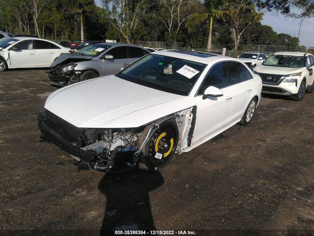 2021 Audi A4, VIN: WAUABAF49MN012121