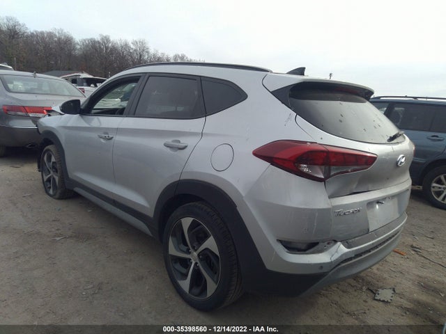 2018 HYUNDAI TUCSON VALUE VIN: KM8J33A27JU787239