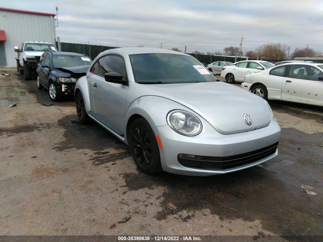 Volkswagen Beetle Coupe 2.5l Entry 2014 3VWFP7AT0EM621098 Image 1