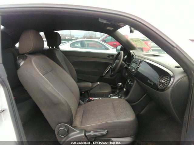 Volkswagen Beetle Coupe 2.5l Entry 2014 3VWFP7AT0EM621098 Image 5