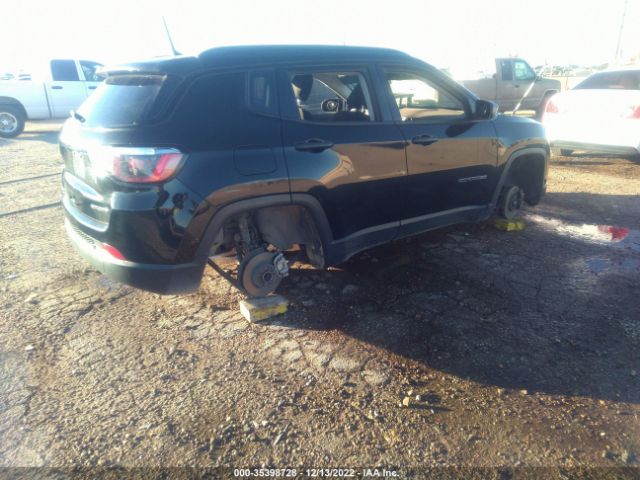 3C4NJCAB2JT319005 Jeep Compass Sport