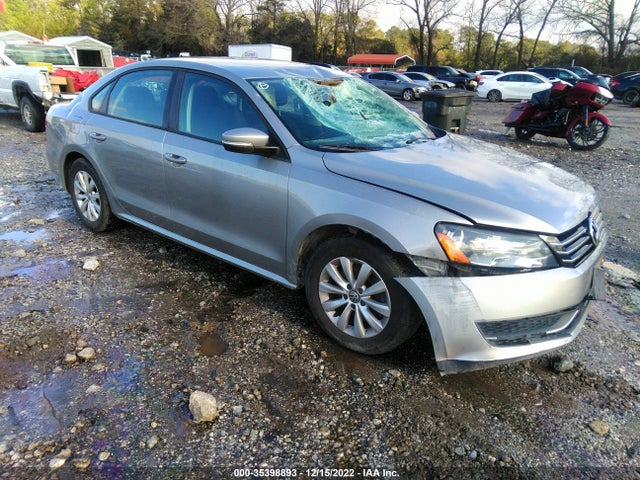 2012 1VWAH7A31CC105113 main image