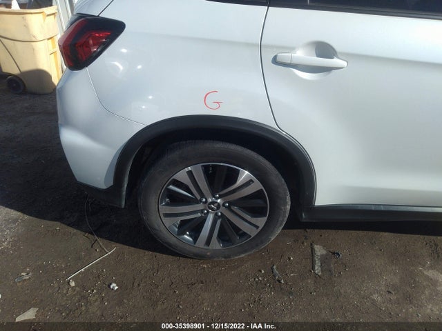 JA4APVAU4MU008383 Mitsubishi Outlander Sport Se