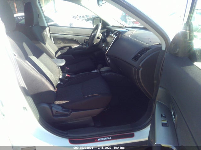 JA4APVAU4MU008383 Mitsubishi Outlander Sport Se