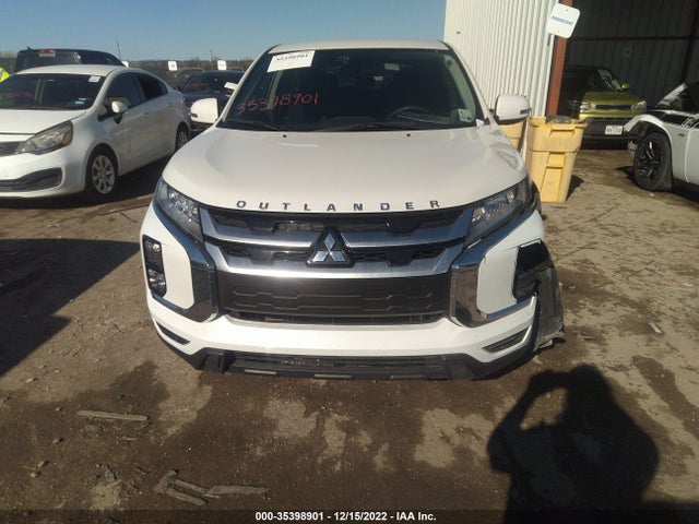 JA4APVAU4MU008383 Mitsubishi Outlander Sport Se