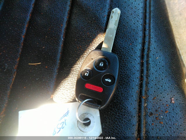 2013 HONDA CIVIC SDN LX VIN: 2HGFB2F58DH587456