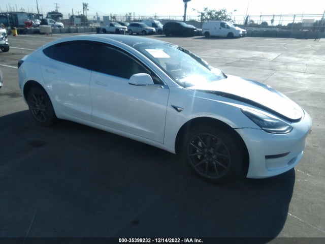 2019 5YJ3E1EA3KF484885 main image