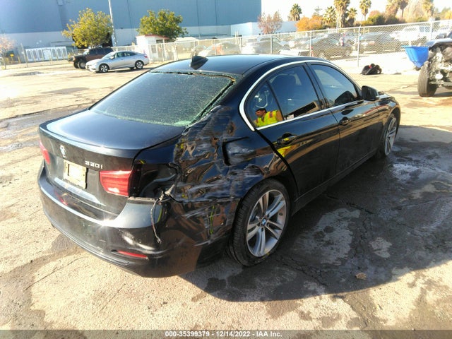 2017 BMW 3 Series, VIN: WBA8B9G31HNU52195