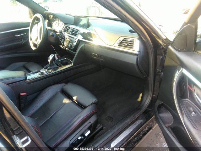 2017 BMW 3 Series, VIN: WBA8B9G31HNU52195