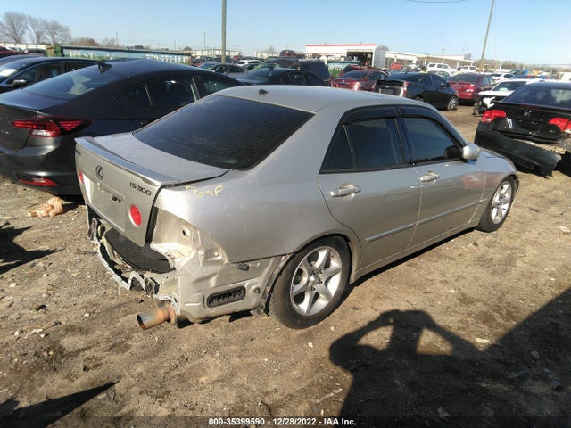 Lexus IS 300 2002 JTHBD192020056531 Image 6