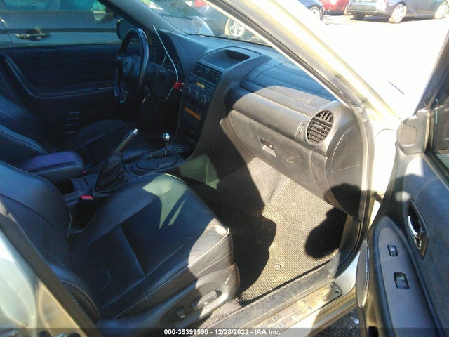 Lexus IS 300 2002 JTHBD192020056531 Image 7