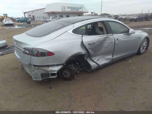 Tesla Model S 85d/70d/90d/p90d 2015 5YJSA1E21FF118414 Image 6