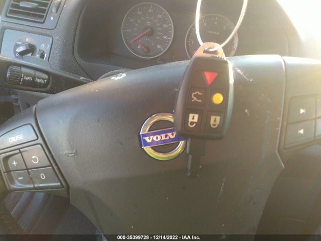 YV1MW382572283723 Volvo V50 2.4l