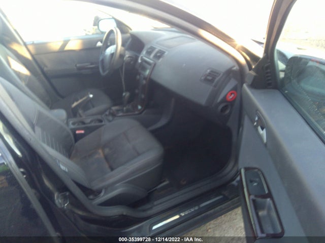 YV1MW382572283723 Volvo V50 2.4l