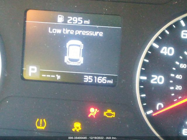 KNDEUCAA8M7161518 KIA SELTOS S