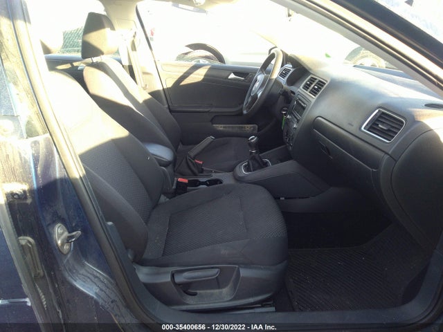 3VW1K7AJ5EM389072 Volkswagen Jetta Sedan S