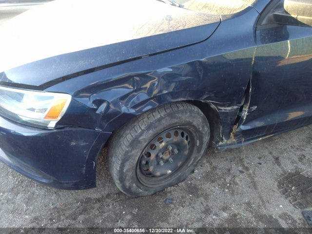 3VW1K7AJ5EM389072 Volkswagen Jetta Sedan S