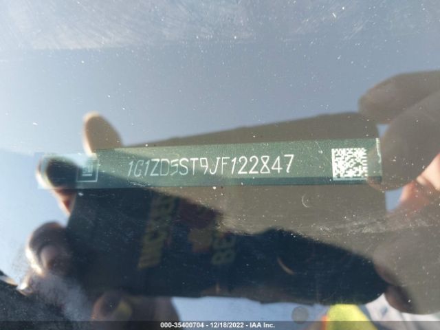 1G1ZD5ST9JF122847 Chevrolet MALIBU LT