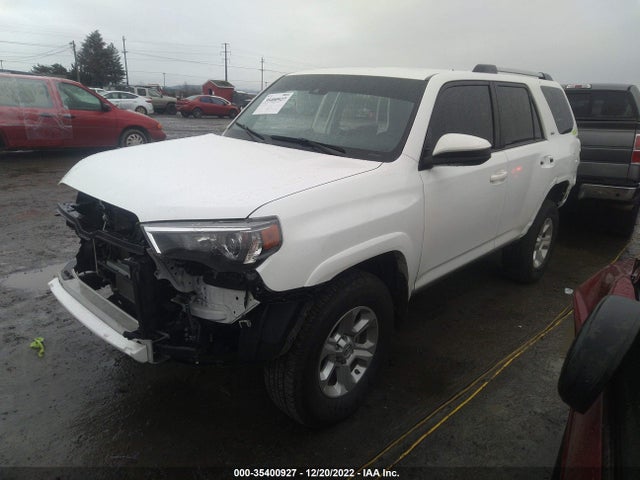 Toyota 4RUNNER SR5 2021 JTEMU5JR9M5851301 Image 2
