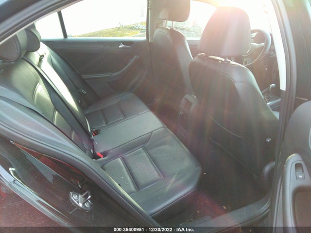 2014 VOLKSWAGEN JETTA VIN: 3VWD17AJ9EM430240