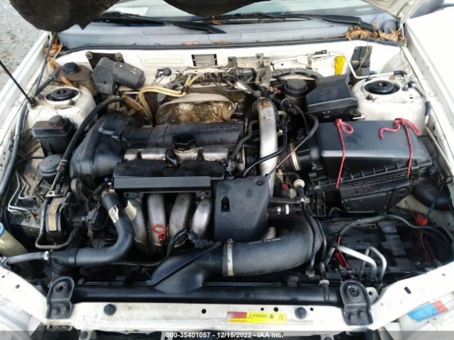 YV1VW27593F970622 Volvo V40