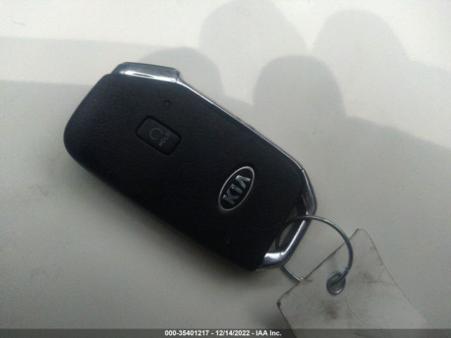 KNDETCA20M7116097 KIA Seltos Sx