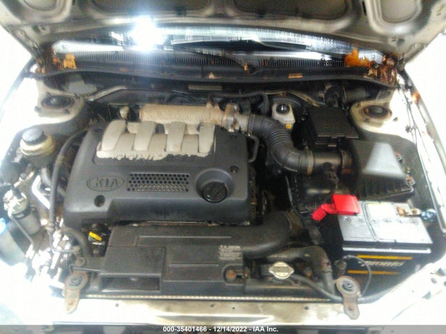 2002 KIA SPECTRA BASE/LS VIN: KNAFB121125146796