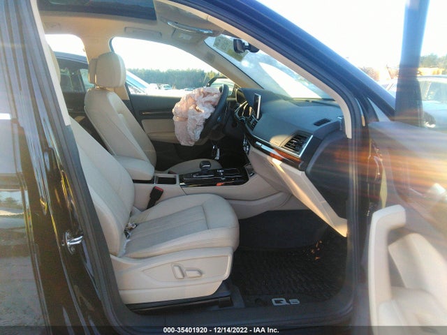 WA1BNAFY7K2083781 Audi Q5 Premium Plus