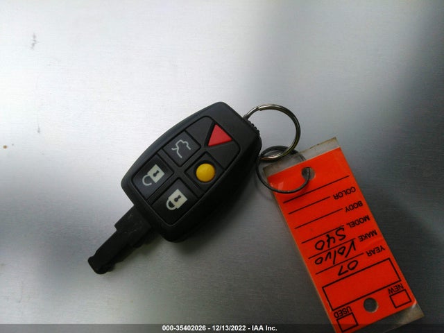 2007 VOLVO S40 2.4L VIN: YV1MS382172301128