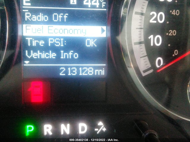 35402138 :رقم المزاد ، 1D7RV1CTXBS510437 vin ، 2011 Ram 1500 Laramie مزاد بيع