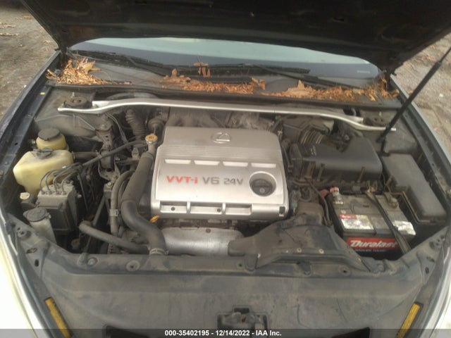 Lexus ES 300 2003 JTHBF30G030111849 Image 11