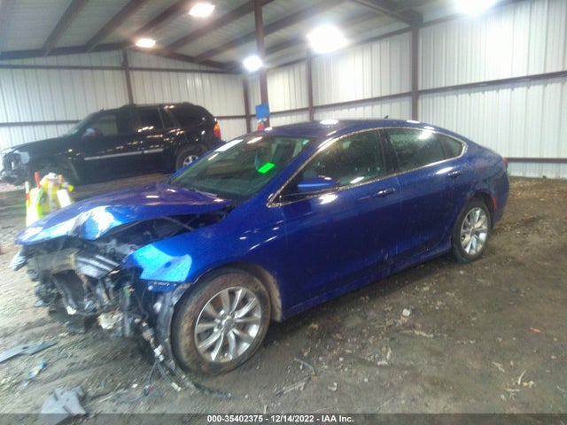 Chrysler 200 C 2015 1C3CCCCG7FN580958 Image 2