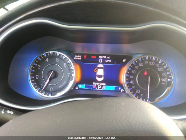 Chrysler 200 C 2015 1C3CCCCG2FN519274 Image 8
