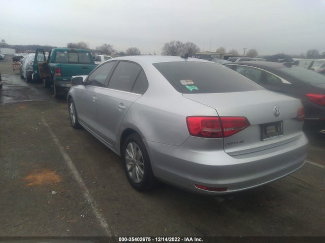 3VWLA7AJ5FM335641 Volkswagen Jetta Sedan 2.0l Tdi Se