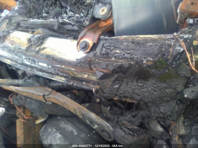 WBA8B9C51JEE82216 BMW 3 Series 330i