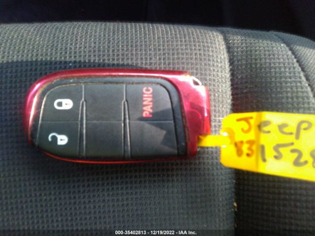 1C4RJFAG8FC831529 Jeep Grand Cherokee Laredo