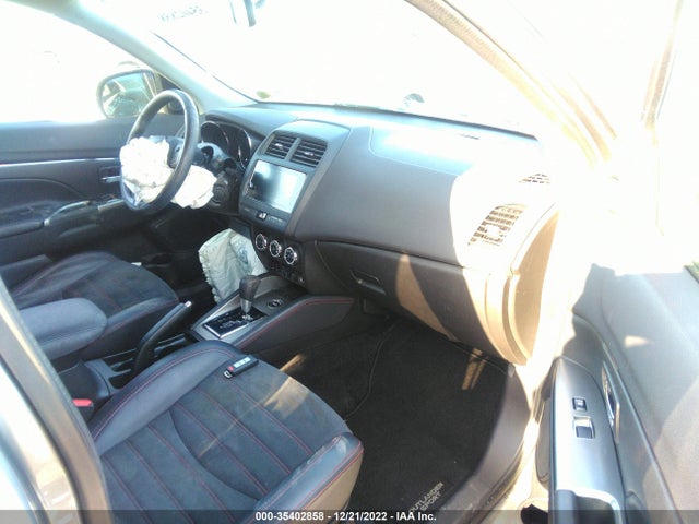 JA4AR3AW6JU001978 Mitsubishi Outlander Sport Se 2.4