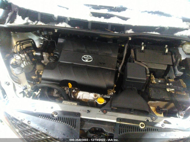 2011 TOYOTA SIENNA SE VIN: 5TDXK3DC5BS056885
