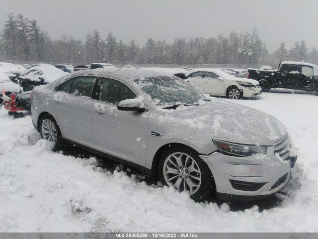 2017 Ford Taurus, VIN: 1FAHP2F81HG102097
