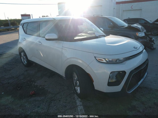 KIA SOUL S 2021 KNDJ23AU0M7747645 Image 1