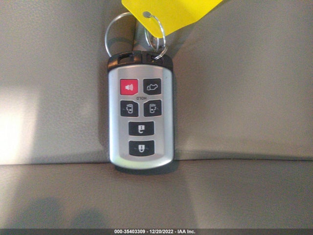 2020 Toyota Sienna, VIN: 5TDYZ3DC0LS080996