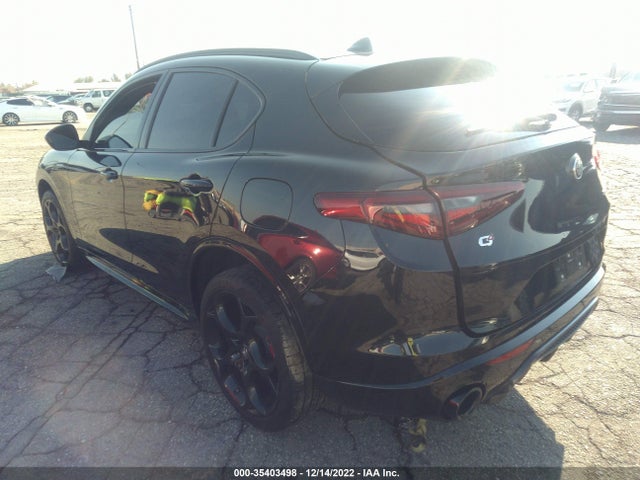 ZASPAKBN3N7D24808 Alfa Romeo Stelvio Veloce