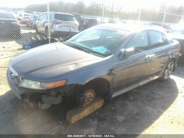 Acura TL 2004 19UUA662X4A042137 Image 2