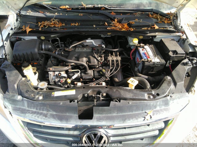 Volkswagen Routan 2009 2V8HW34109R543684 Image 11