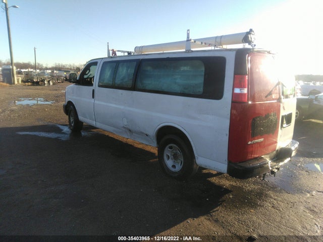 2017 GMC Savana, VIN: 1GTW7BFG4H1137650