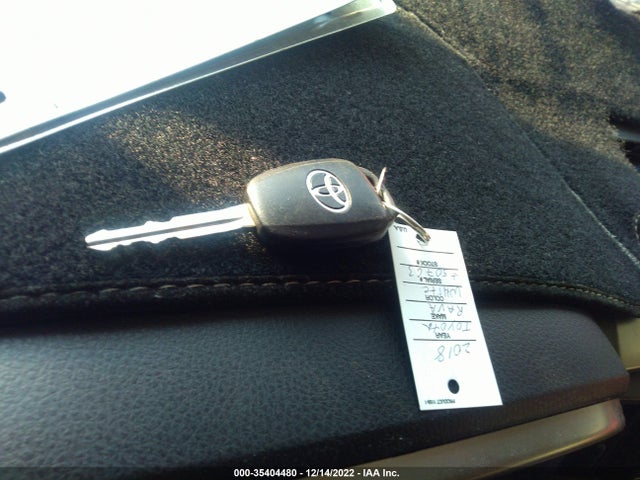 2018 TOYOTA RAV4 LE VIN: JTMZFREV3JJ179743