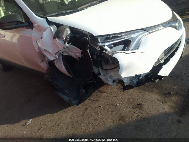 2018 TOYOTA RAV4 LE VIN: JTMZFREV3JJ179743