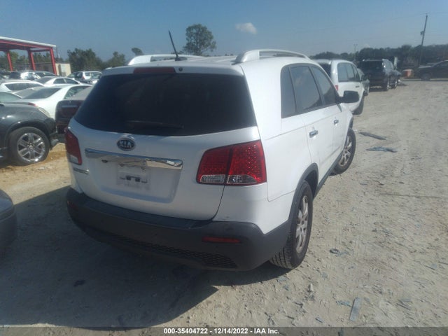 2011 KIA SORENTO LX VIN: 5XYKT3A11BG187366